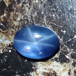 Six ray star sapphire